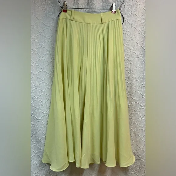 Club Monaco Split Pleat Size 2 Skirt - Picture 3 of 8